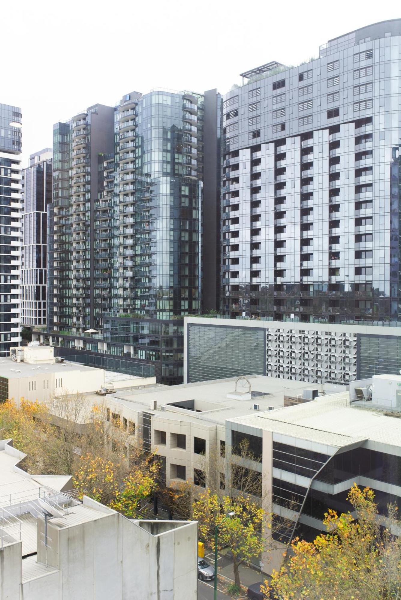 Apartment Next To Public Station, Boxhill Central, 2 Bedrooms, Free Parking And Wifi Box Hill Bagian luar foto
